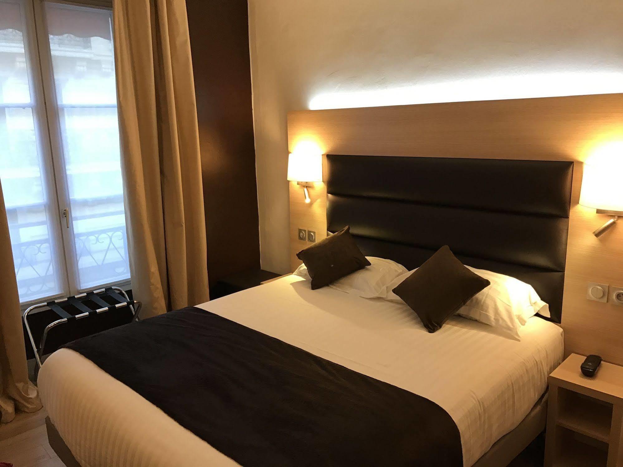Unic Renoir Saint Germain Hotel Paris Exterior photo